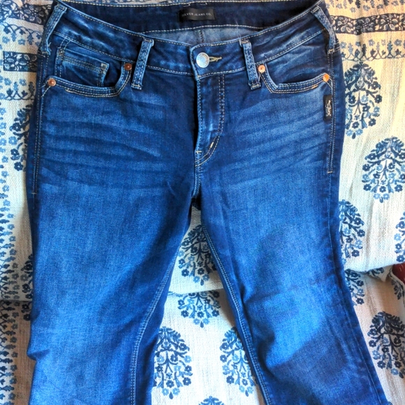 🔥Silver Suki Jeans🔥 - Picture 1 of 5